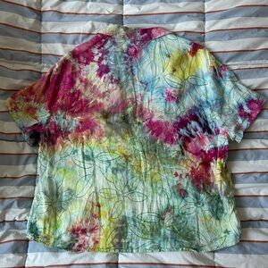 Colorful Tie-Dye Short Sleeve Shirt